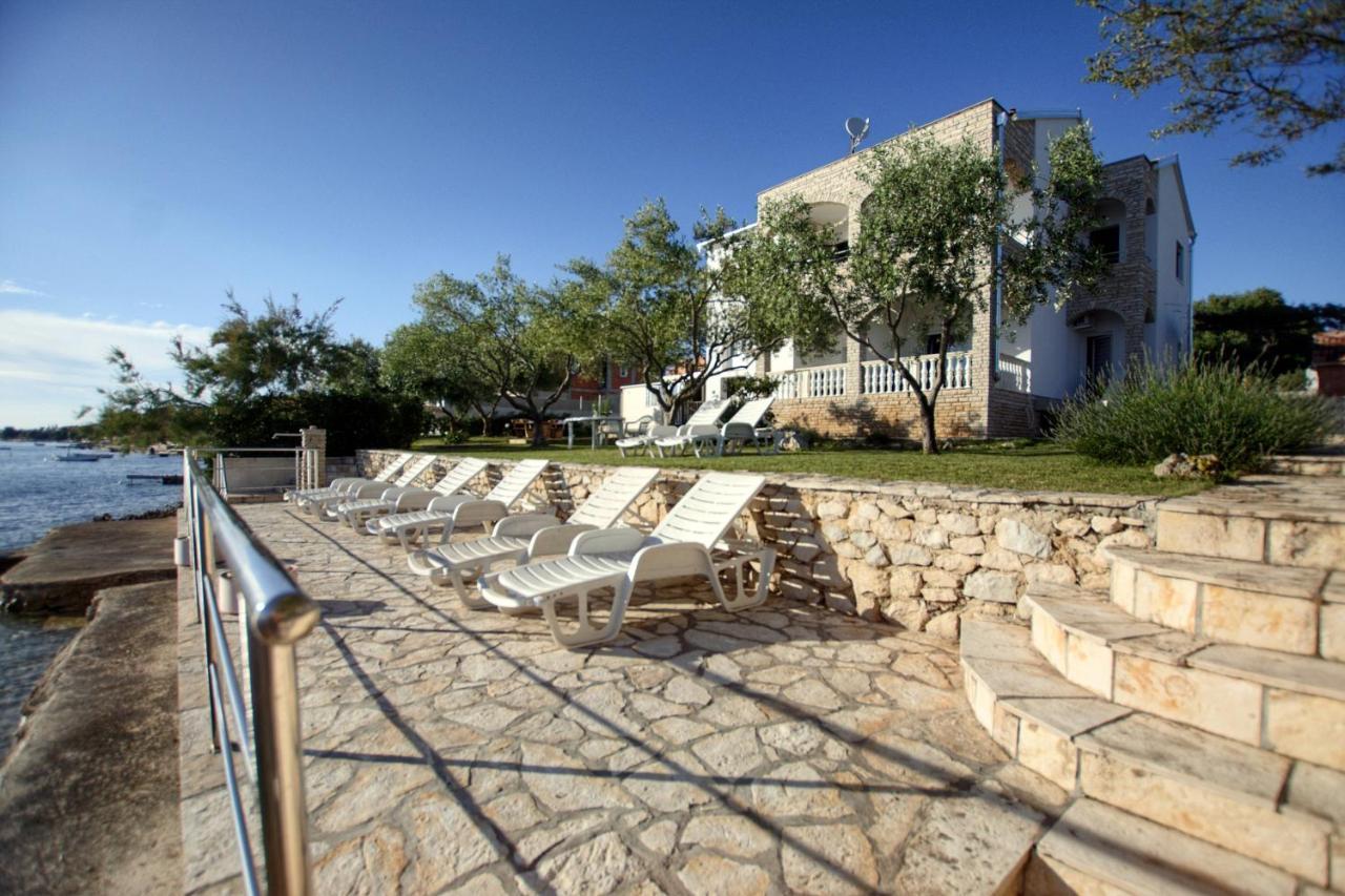 Apartments By The Sea Kozino, Zadar - 5803 外观 照片