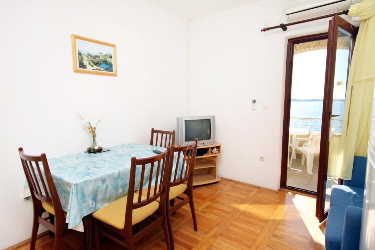 Apartments By The Sea Kozino, Zadar - 5803 外观 照片